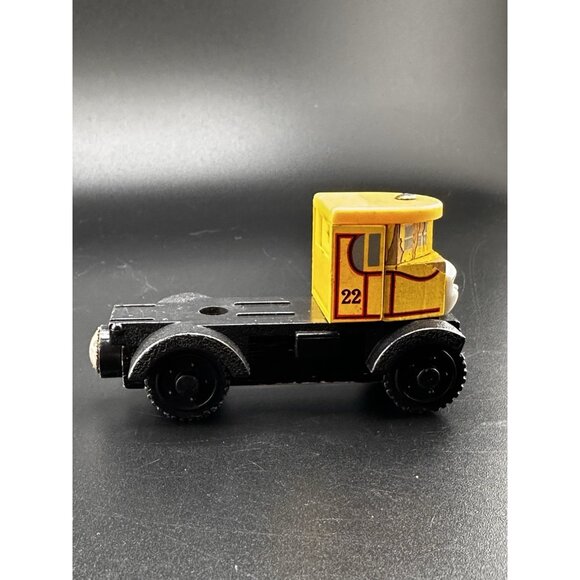 Thomas Train Engine Wooden Railway Isabella 2003 Learning Curve Vtg Truck - Picture 4 of 7